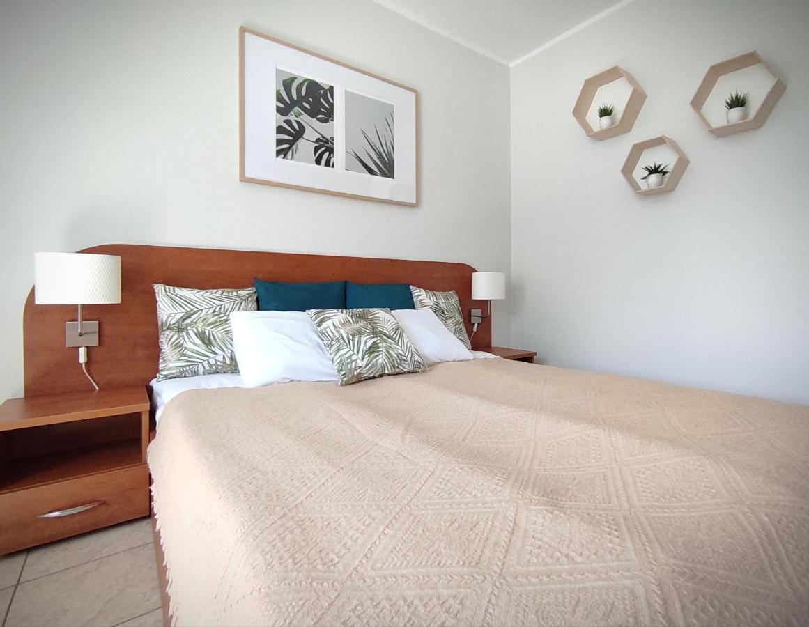 Lago Apartamenty I Pokoje Леба Екстериор снимка